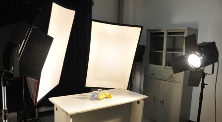 ��Ӗ���ăȌ��I��؛Ʒ�zӰ��