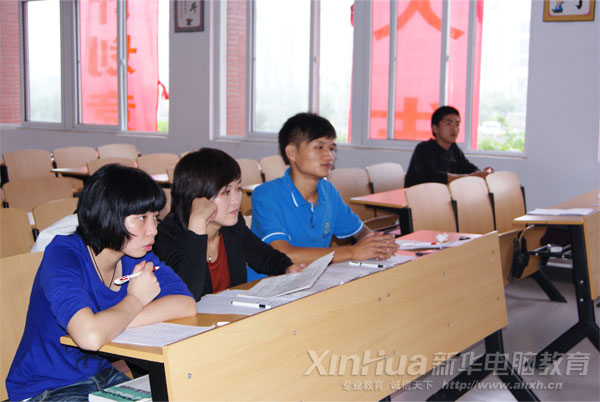 ȫ��Ͷ���С��ԇ��