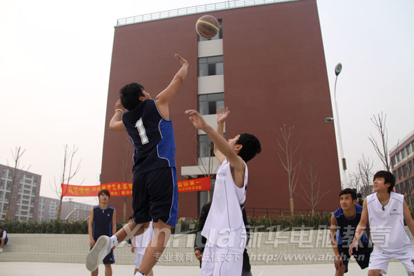 �����҂��������옷��