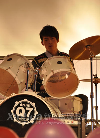 Ͷ�������������