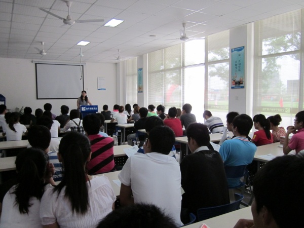 �������A��X���ތWԺ�����AУ�@��Ƹ���F(xi��n)��