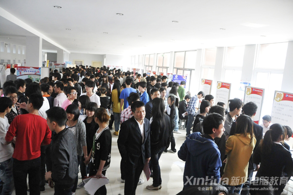 �������A��X���ތWԺ2012�괺�����I�˲š��A�������F��