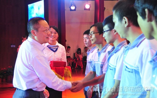 �������A��X���ތW(xu��)ԺԺ�L���F��锵(sh��)���Ļ���(ji��)һ�Ȫ��@���W(xu��)���C��